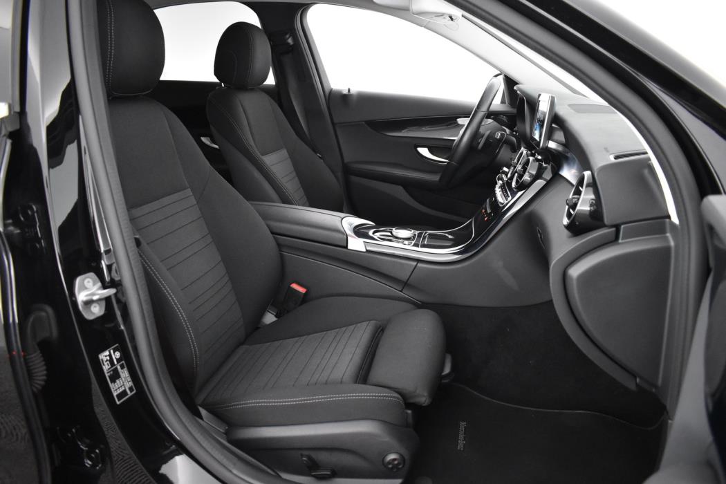 MERCEDES-BENZ C 2016