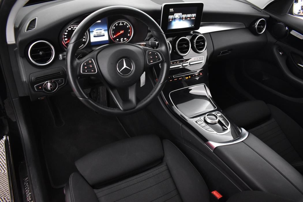 MERCEDES-BENZ C 2016