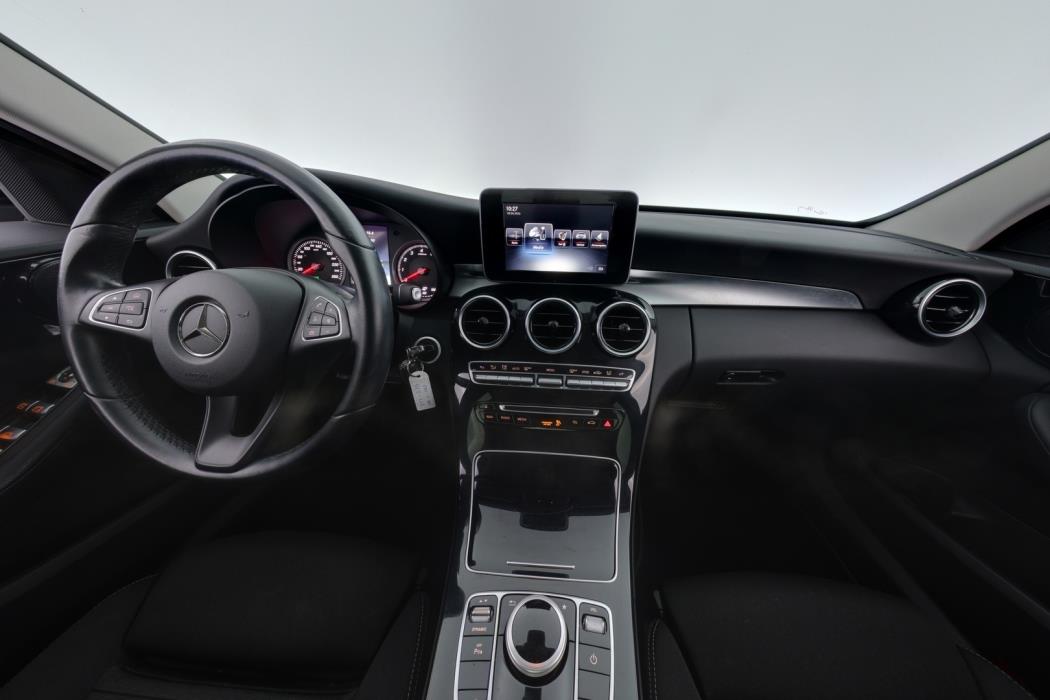 MERCEDES-BENZ C 2016