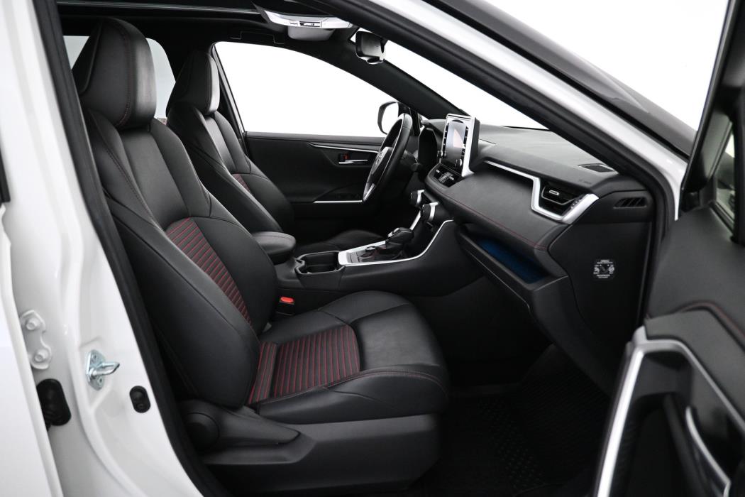 TOYOTA RAV4 Plug-in 2020