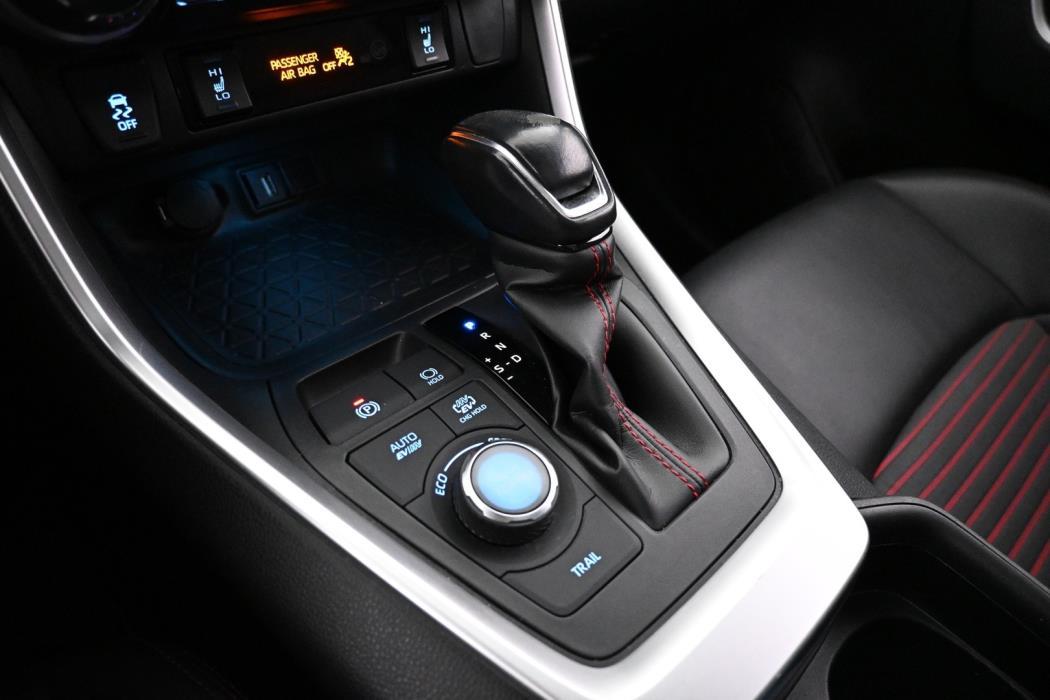 TOYOTA RAV4 Plug-in 2020