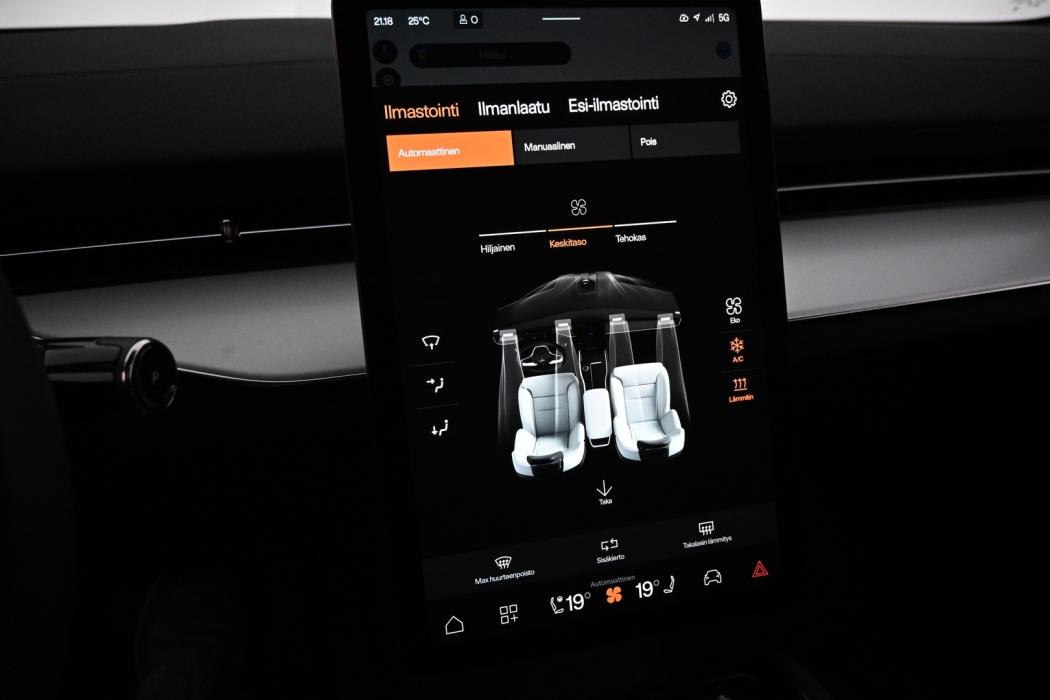 POLESTAR 3 2025