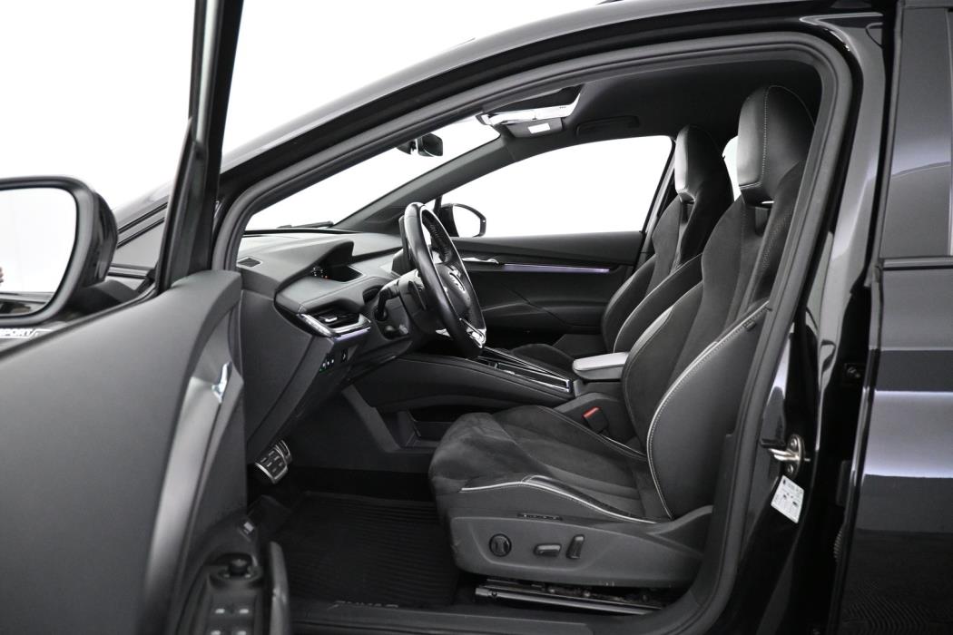 SKODA Enyaq 2023
