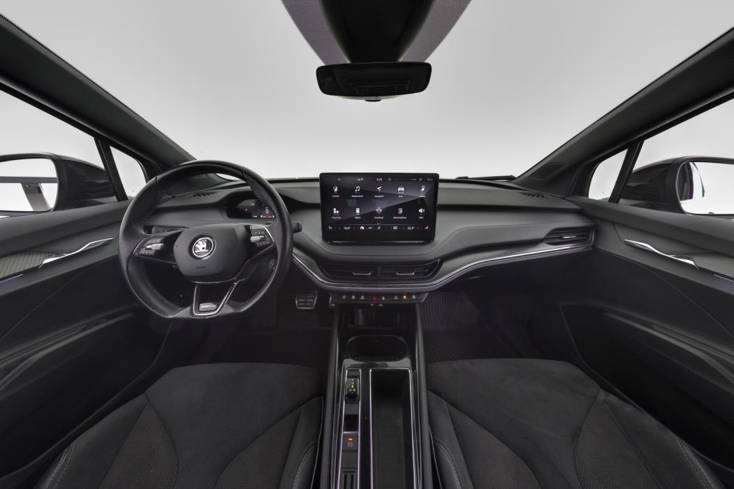 SKODA Enyaq 2023