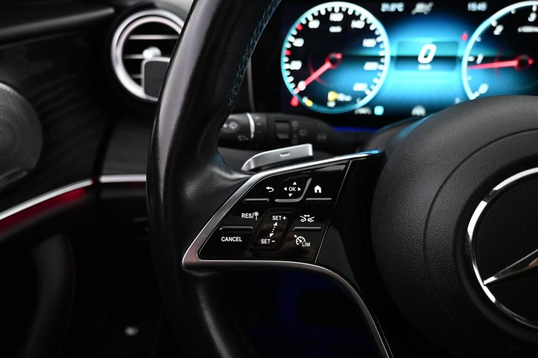 MERCEDES-BENZ E 2021