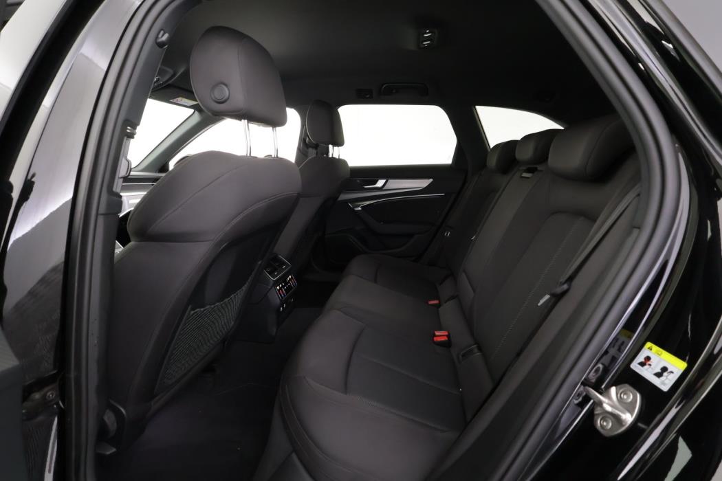 AUDI A6 2024