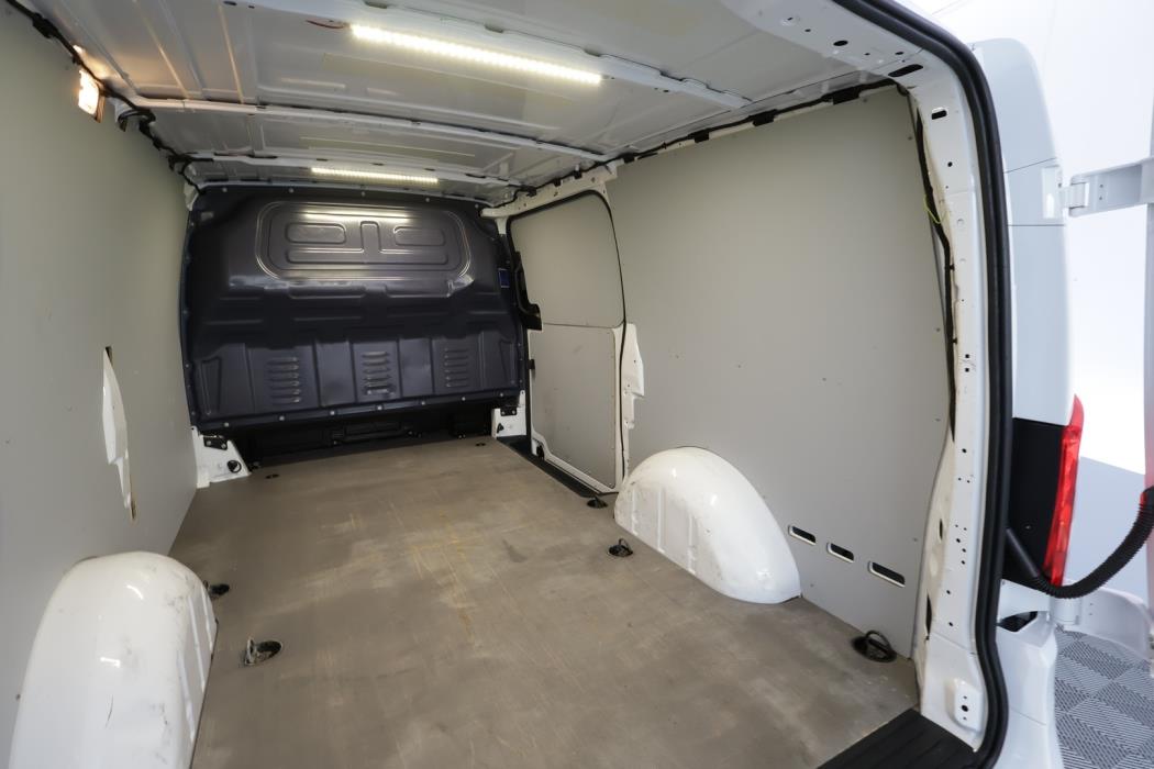 MERCEDES-BENZ Vito 2022