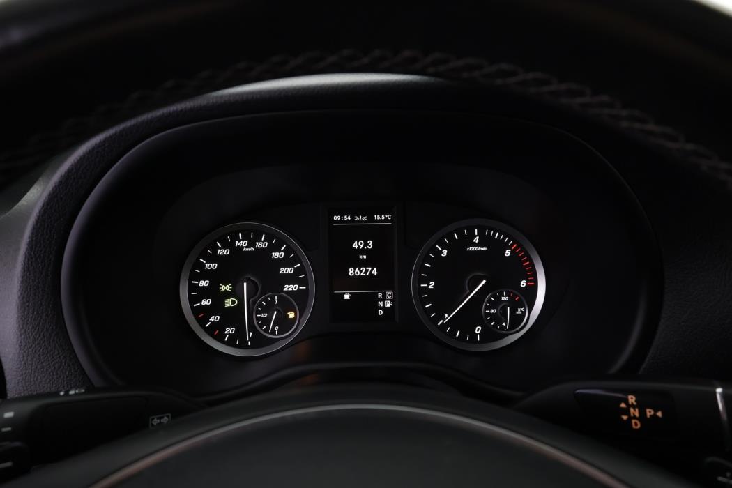 MERCEDES-BENZ Vito 2022