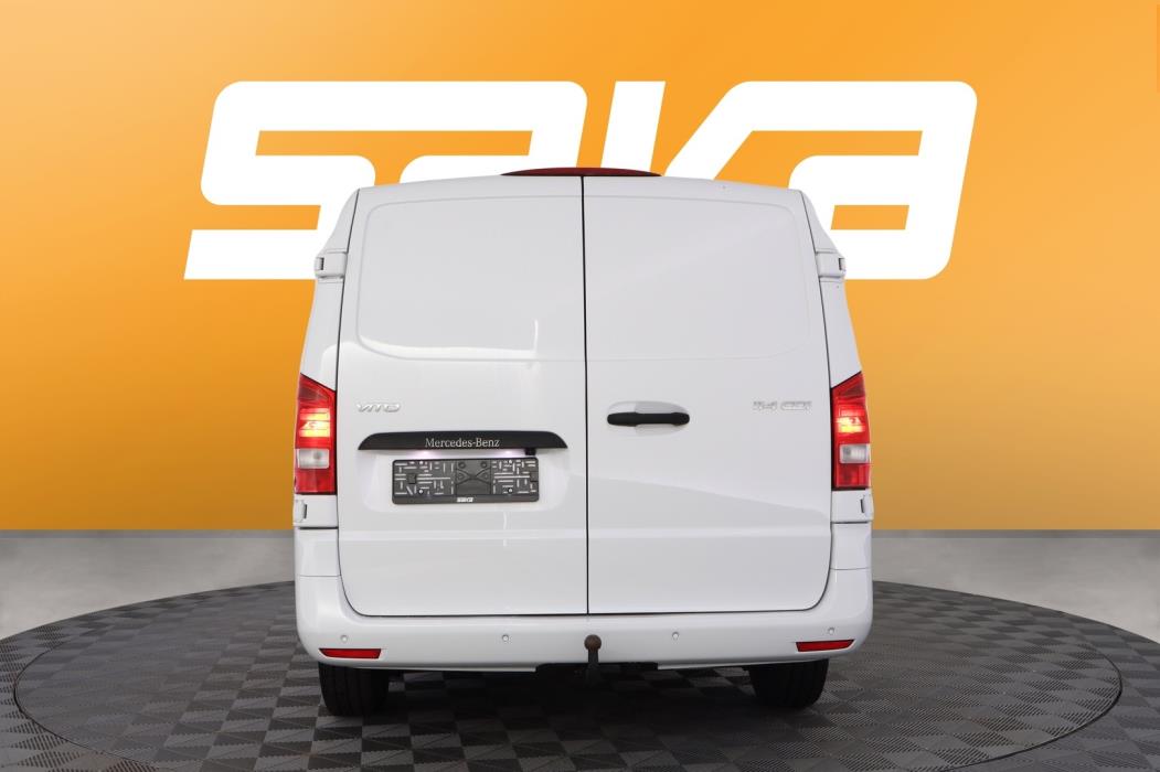 MERCEDES-BENZ Vito 2022