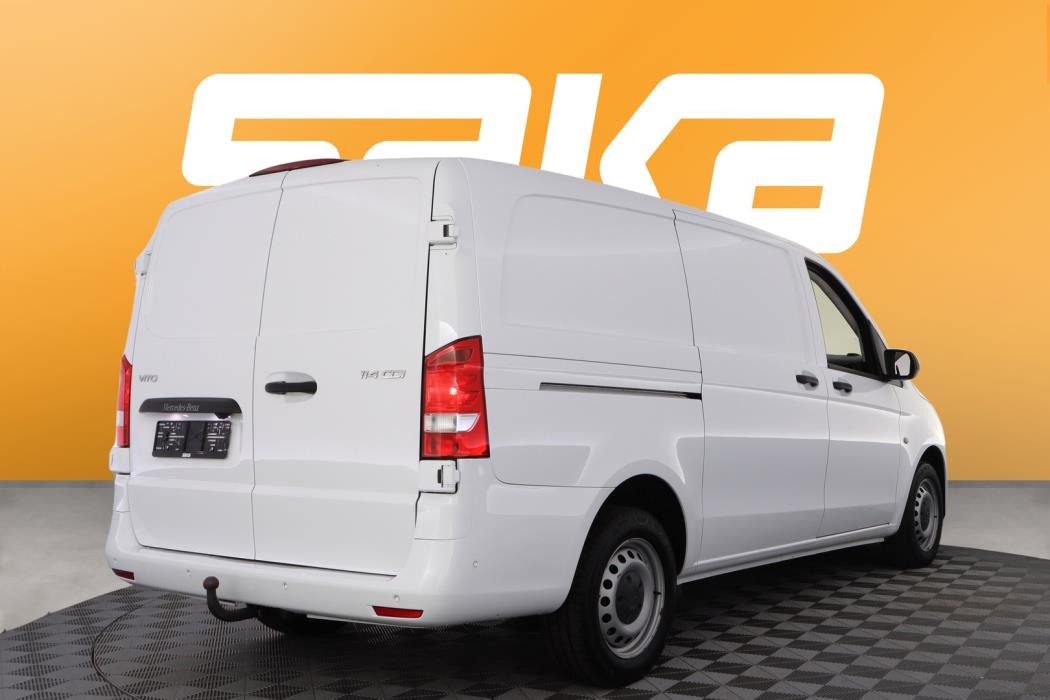 MERCEDES-BENZ Vito 2022