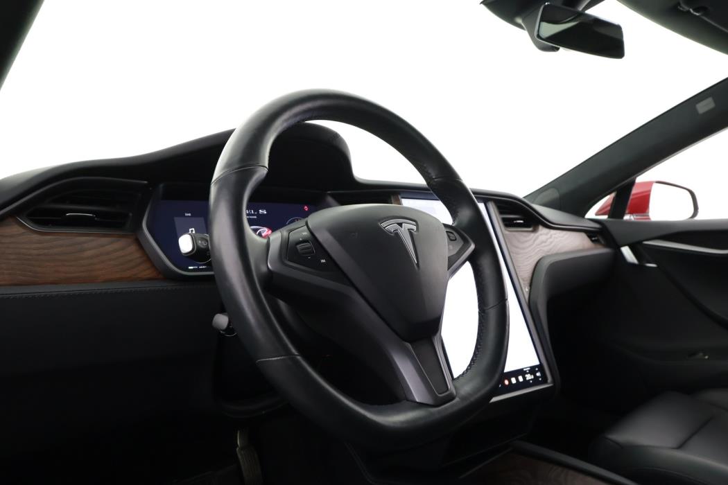 TESLA Model S 2019