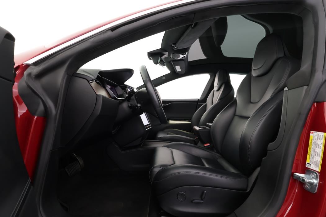 TESLA Model S 2019