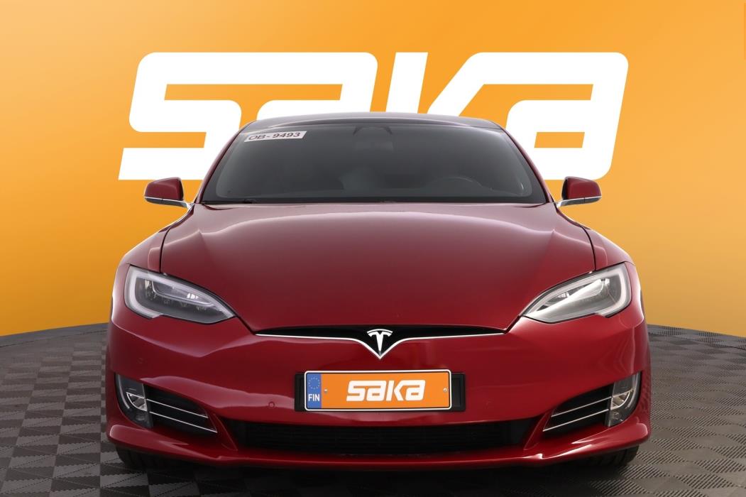 TESLA Model S 2019