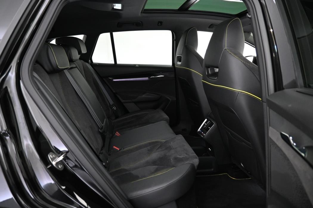 SKODA Enyaq 2024