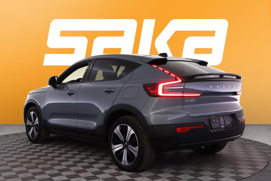 VOLVO C40 2023