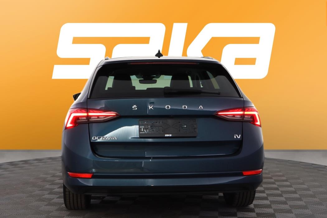 SKODA Octavia 2023