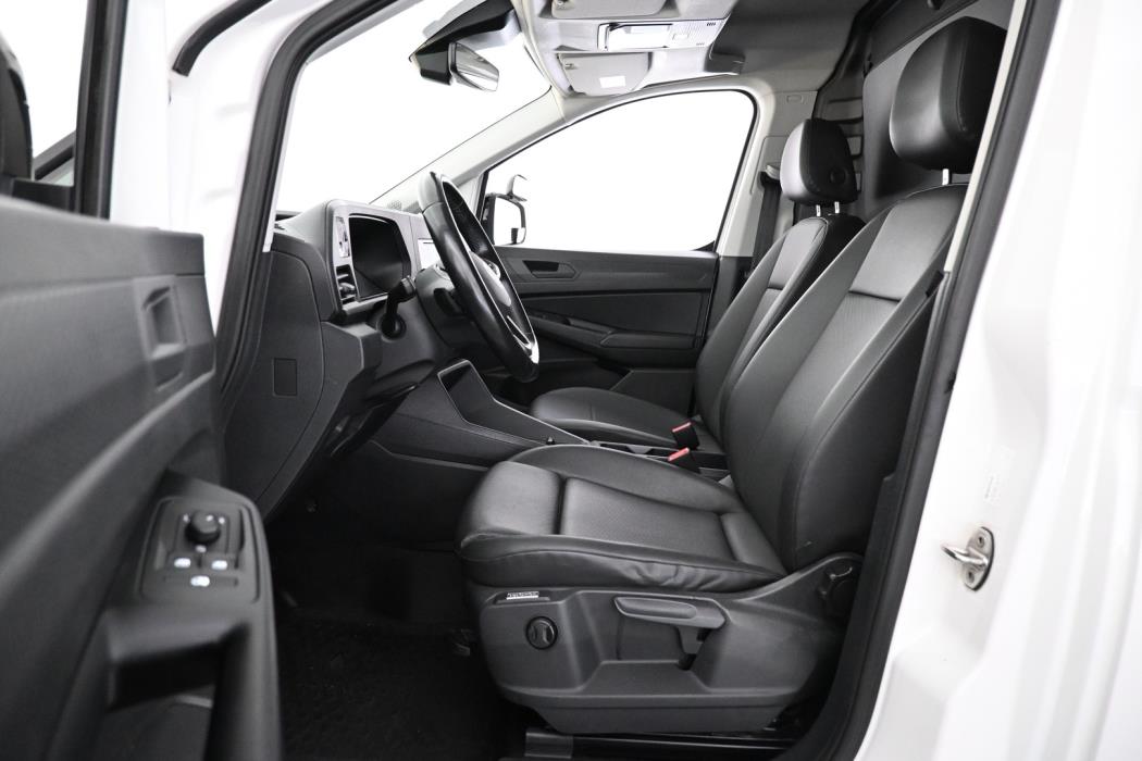 VOLKSWAGEN Caddy 2023