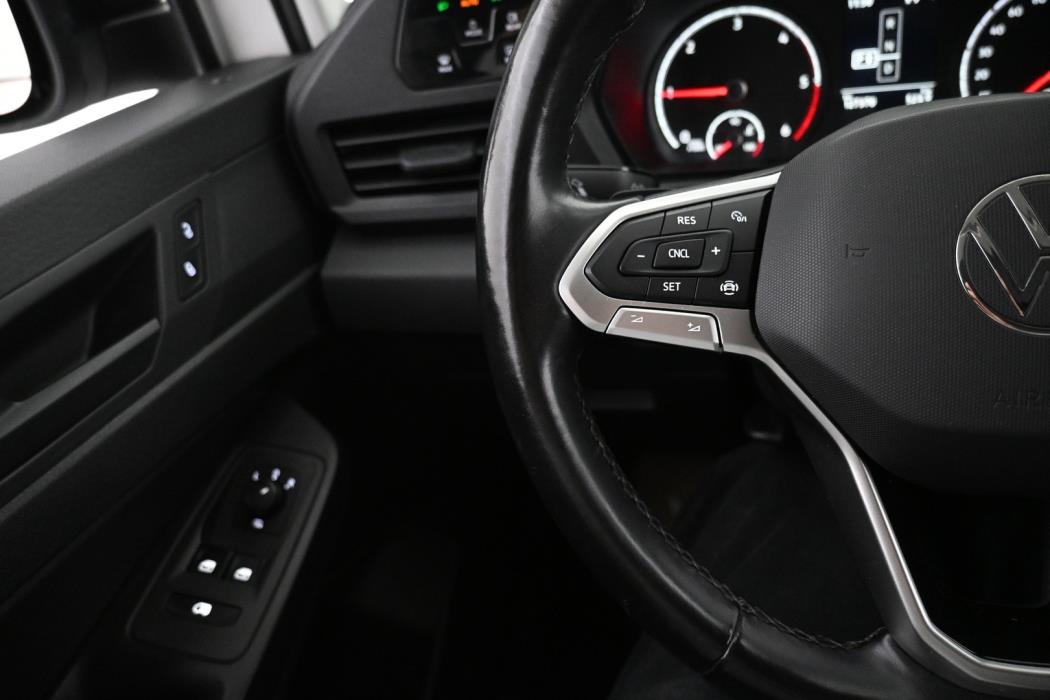 VOLKSWAGEN Caddy 2023