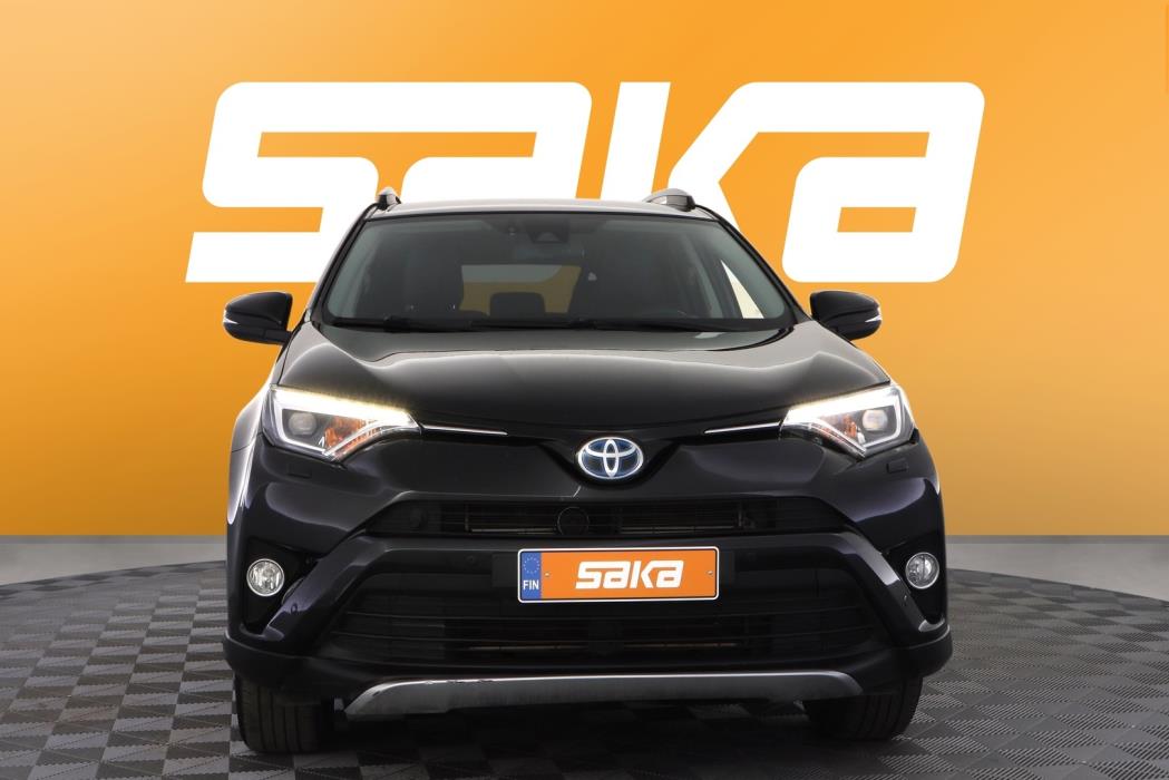 TOYOTA RAV4 2017