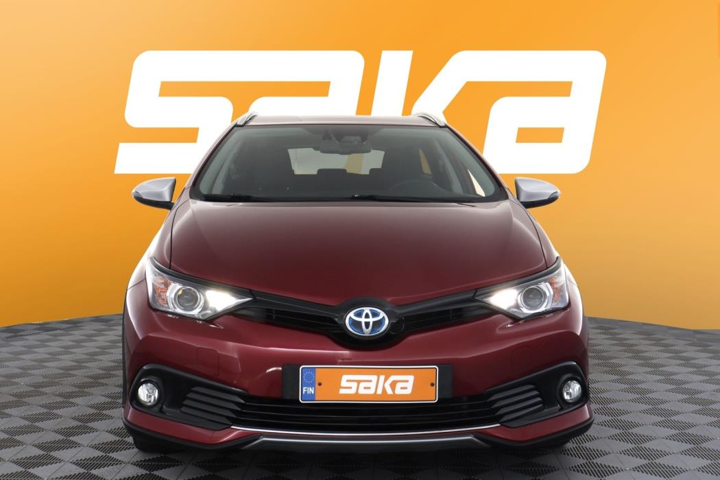 TOYOTA Auris 2018
