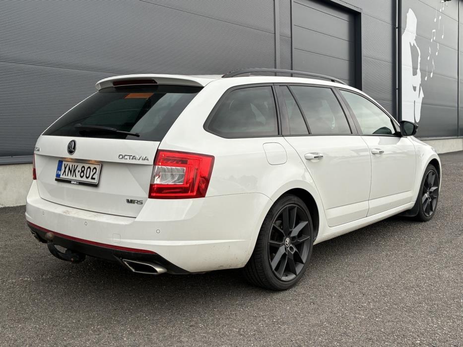 SKODA Octavia 2014