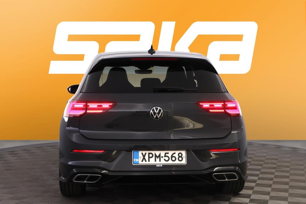 VOLKSWAGEN Golf 2021