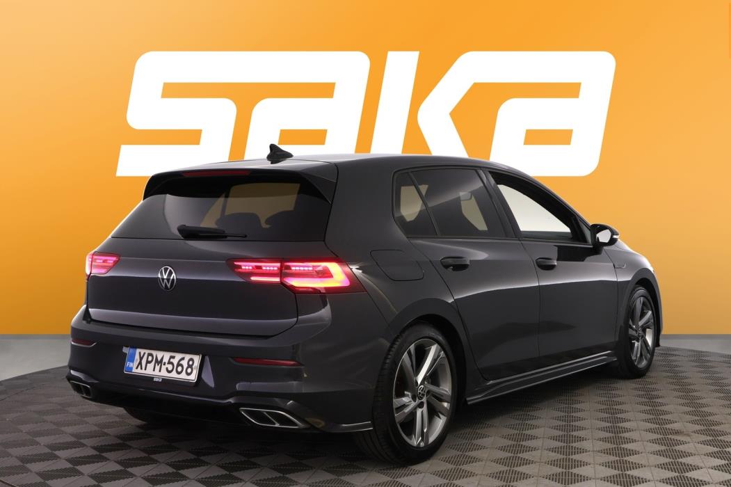 VOLKSWAGEN Golf 2021