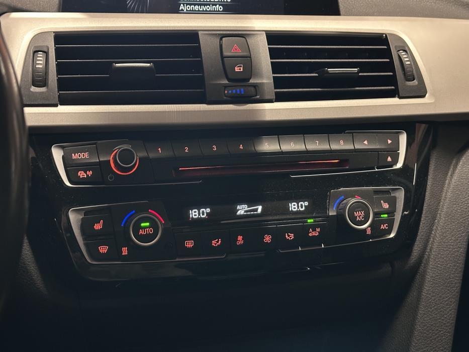 BMW 330 2017