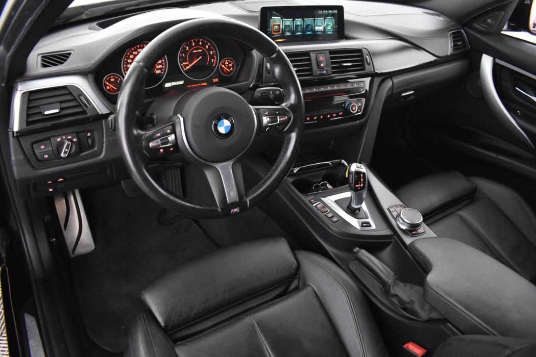 BMW 330 2016