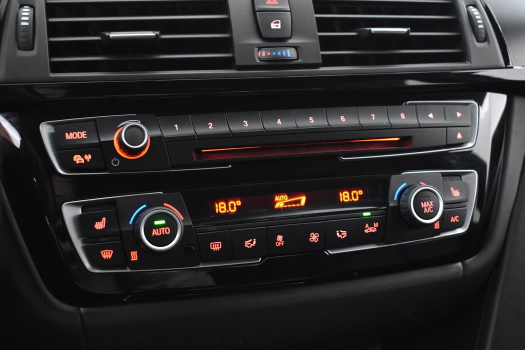 BMW 330 2016