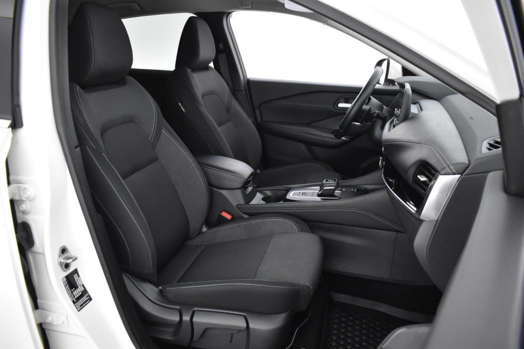 NISSAN Qashqai 2022