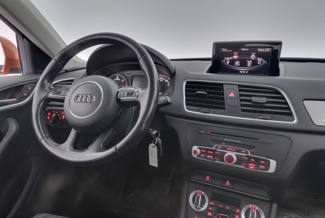 AUDI Q3 2012