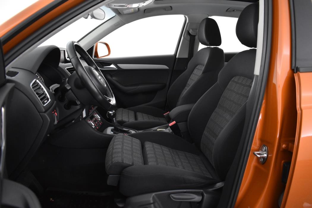 AUDI Q3 2012