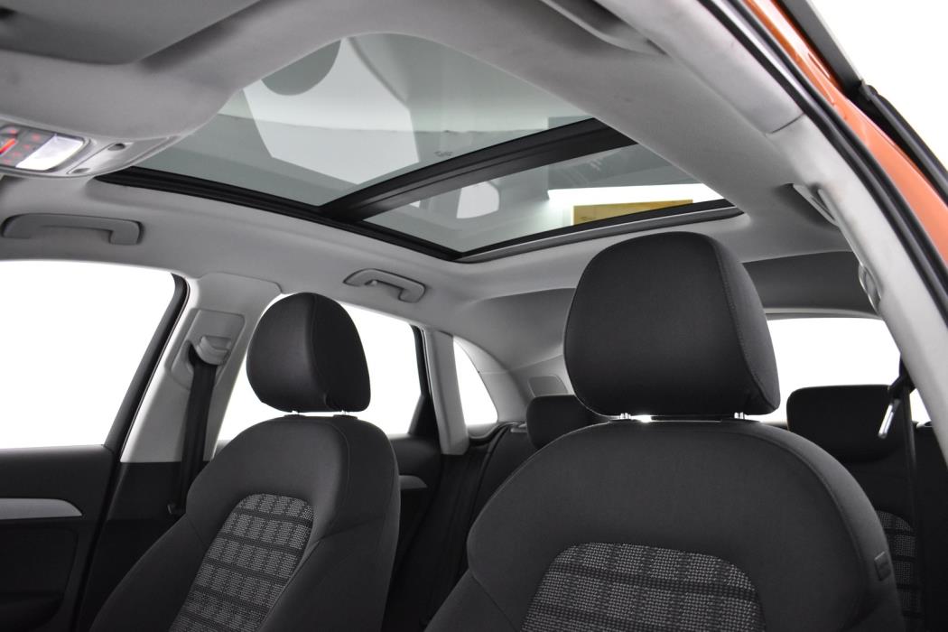 AUDI Q3 2012