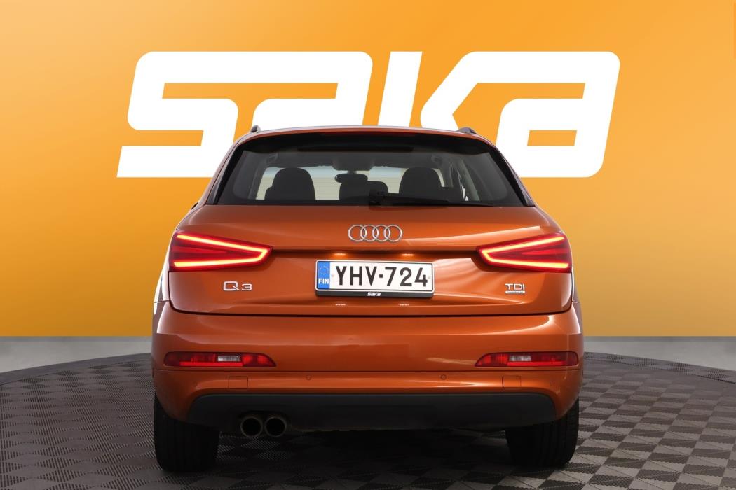 AUDI Q3 2012