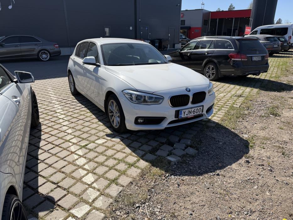 BMW 118 2017