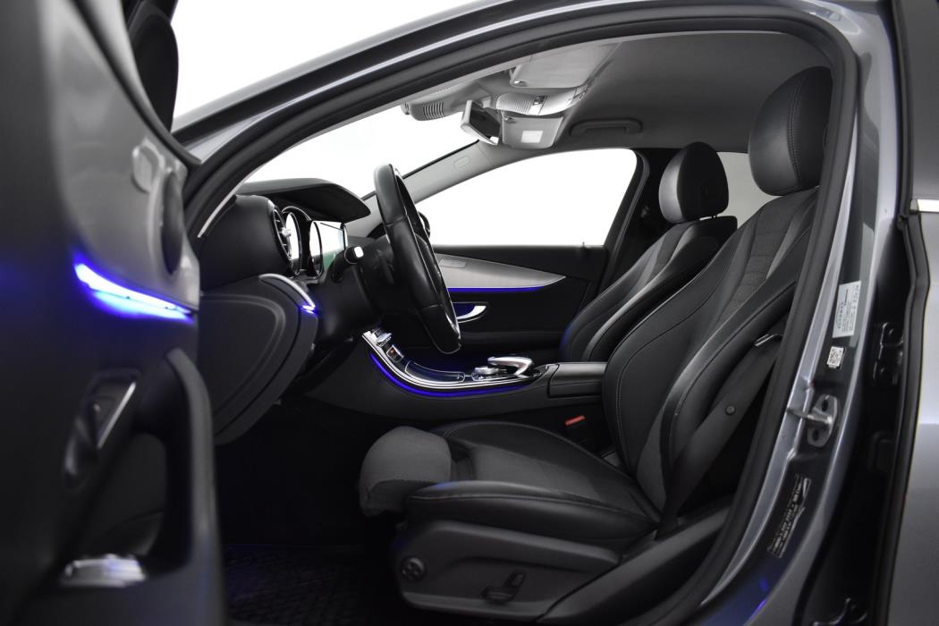 MERCEDES-BENZ E 2019