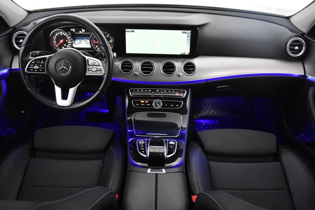 MERCEDES-BENZ E 2019