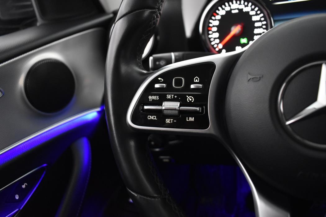 MERCEDES-BENZ E 2019