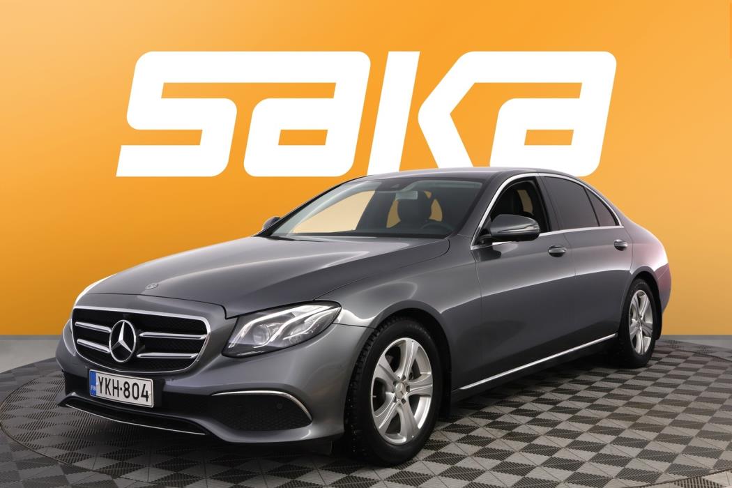 MERCEDES-BENZ E 2019