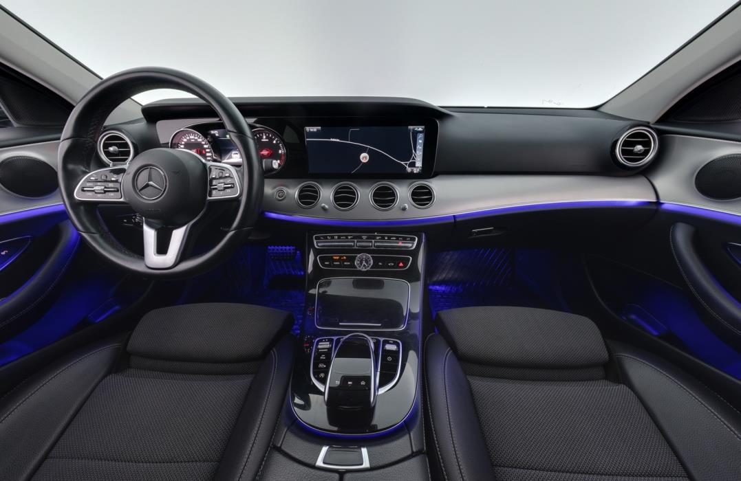 MERCEDES-BENZ E 2019