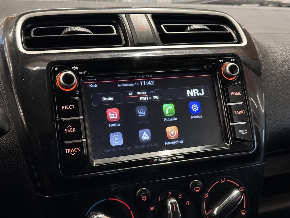 MITSUBISHI Space Star 2020