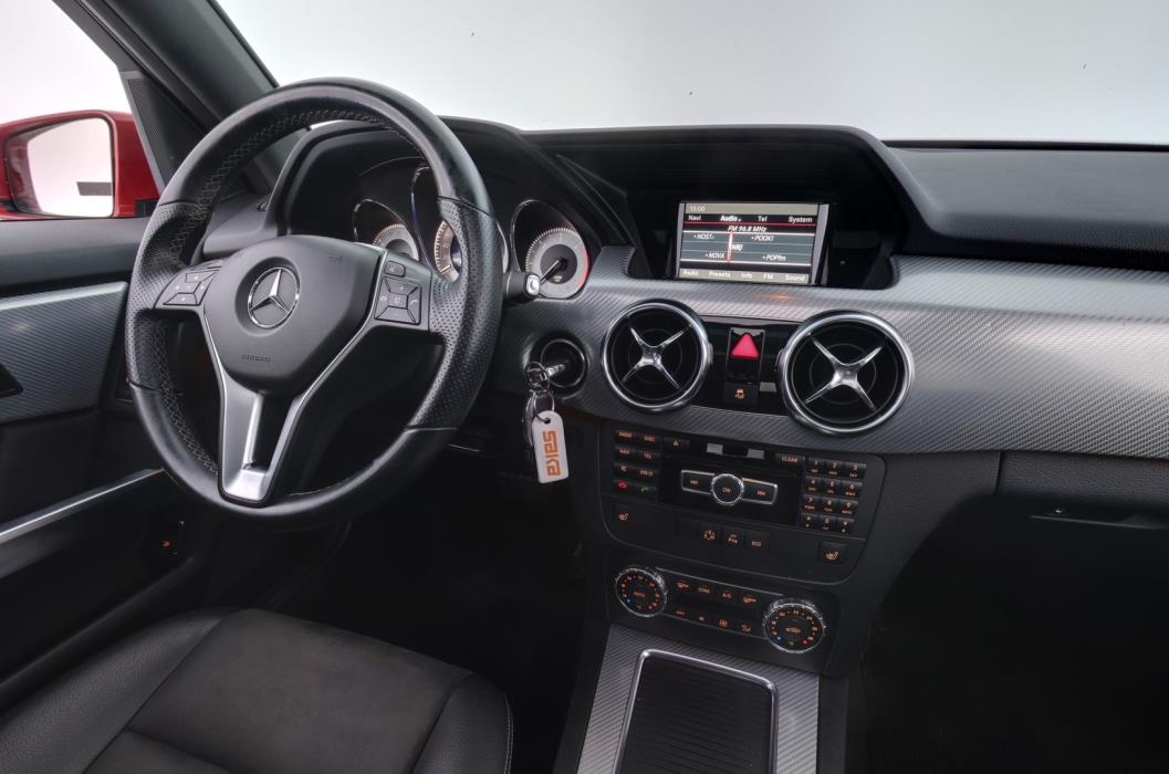 MERCEDES-BENZ GLK 2012