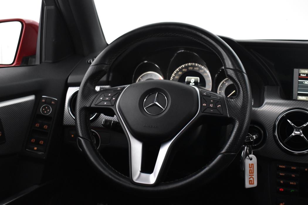 MERCEDES-BENZ GLK 2012