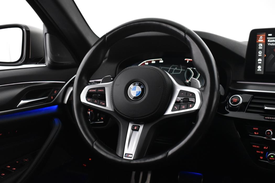 BMW 545 2021