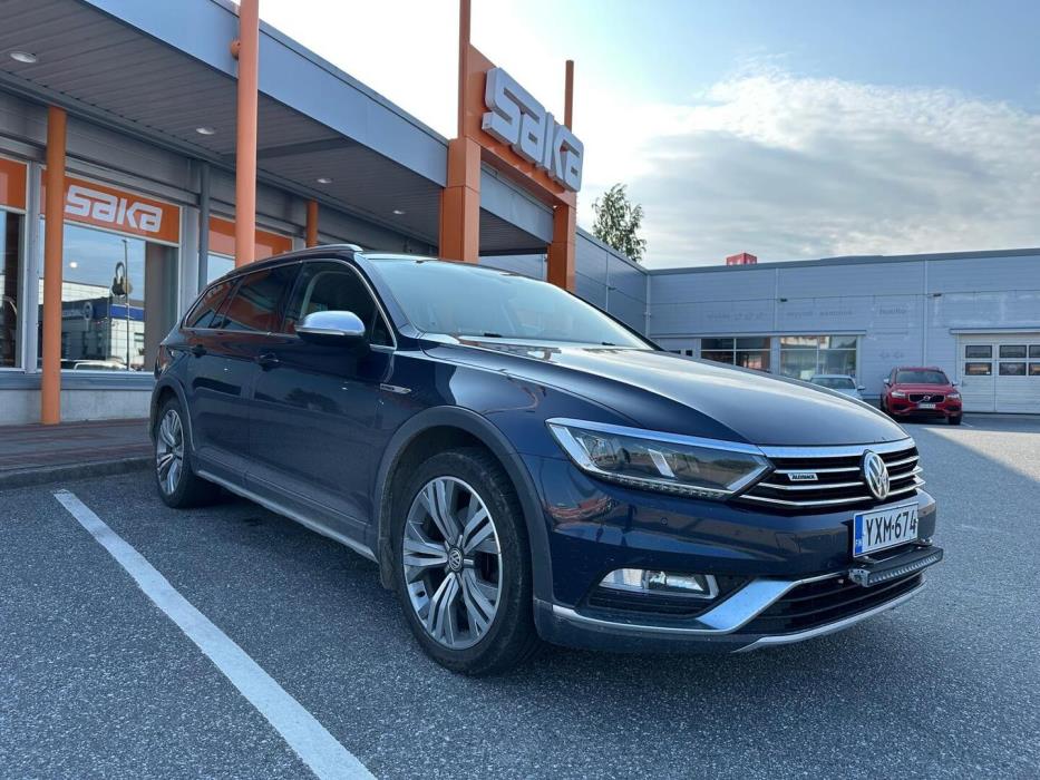 VOLKSWAGEN Passat 2017
