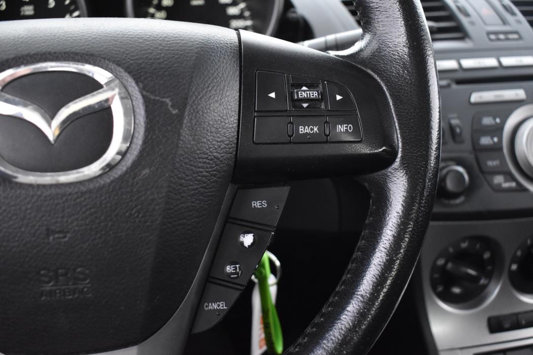 MAZDA 3 2011