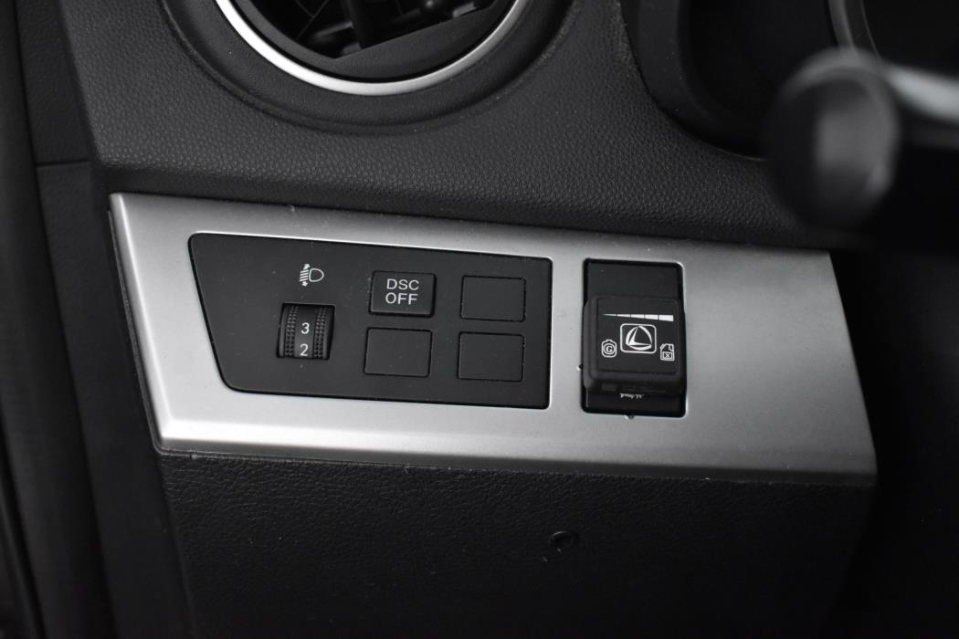 MAZDA 3 2011