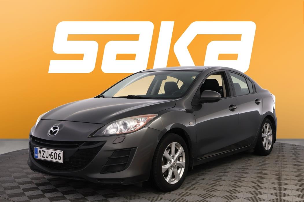 MAZDA 3 2011
