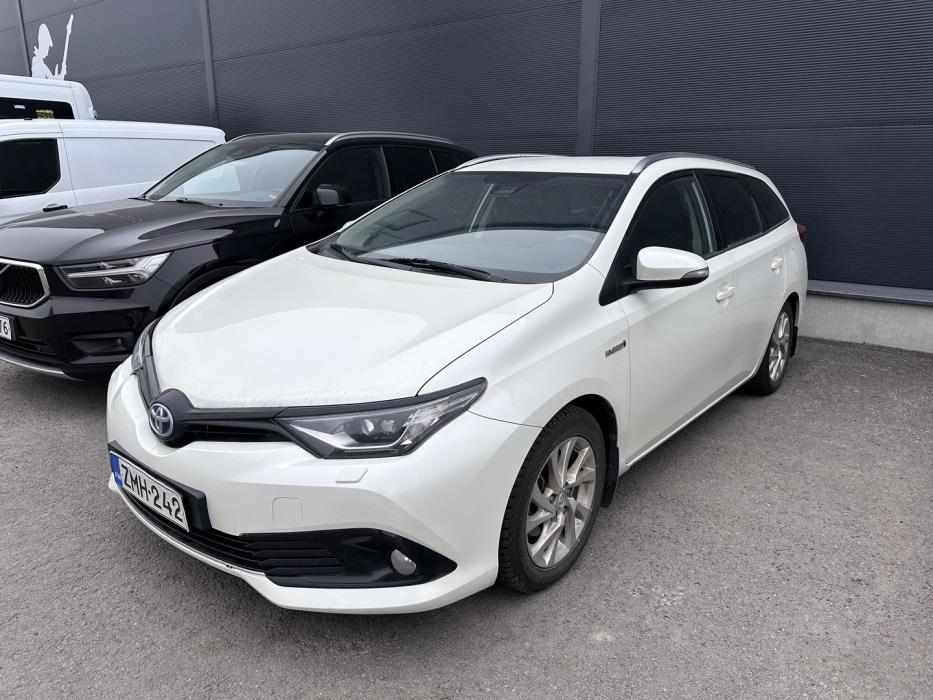 TOYOTA Auris 2018